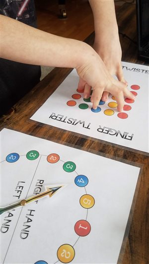 Beginning students learn finger numbers